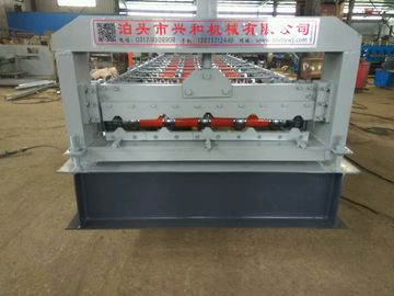 Chine le type en acier pierre colorée de tuile de 4kw 380V PPGI a enduit le petit pain de tuile de toit en métal formant la machine fournisseur